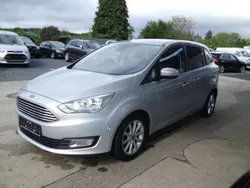 Silber Gebraucht 2018 Ford Grand C-Max Van / Kleinbus | 7.450 € (Superpreis)