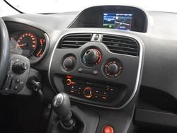 Weiß Gebraucht 2020 Renault Kangoo Van / Kleinbus | 8.870 € (Guter Preis)