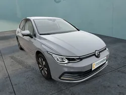 Grau Gebraucht 2024 VW Golf VIII Move Limousine | 25.540 € (Fairer Preis)