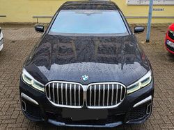 Schwarz Gebraucht 2019 BMW 740 Performance Limousine | 52.500 € (Etwas zu teuer)