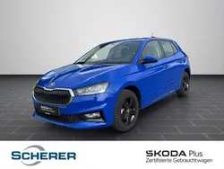 Energyblau Gebraucht 2024 Skoda Fabia Essence Limousine | 17.100 € (Guter Preis)