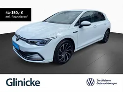 Pure white Gebraucht 2024 VW Golf VIII Style Limousine | 25.433 € (Guter Preis)