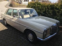 Weiß Gebraucht 1971 Mercedes W115 Limousine | 13.000 €