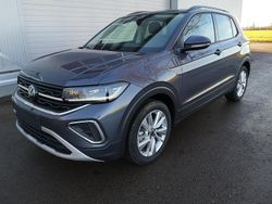 Rauchgrau metallic Neu 2025 VW T-Cross Life SUV | 27.013 € (Guter Preis)