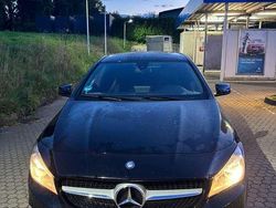 Schwarz Gebraucht 2016 Mercedes CLA200 Coupé | 15.500 € (Fairer Preis)