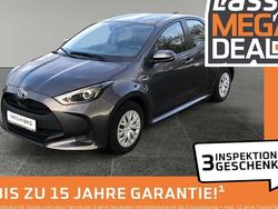 Grau Gebraucht 2020 Toyota Yaris Hybrid Comfort Limousine | 16.980 € (Guter Preis)