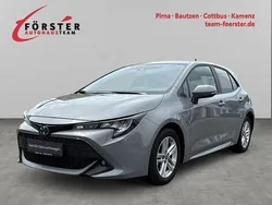 Manhattangrau metallic Gebraucht 2022 Toyota Corolla Business Edition | 20.970 € (Guter Preis)