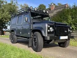 Schwarz Gebraucht 2016 Land Rover Defender Adventure SUV | 79.999 €