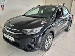 Schwarz Gebraucht 2023 Kia Stonic Vision SUV | 17.990 € (Guter Preis)