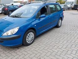 Blau Gebraucht 2002 Peugeot 307 Tendance Kombi | 1.970 € (Superpreis)