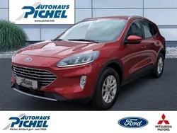Rot(metallic) Gebraucht 2022 Ford Kuga Titanium SUV | 25.890 € (Guter Preis)