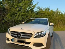 Weiß Gebraucht 2018 Mercedes C220 Kombi | 14.000 €