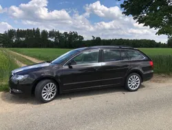Braun Gebraucht 2014 Skoda Superb Ambition Kombi | 9.200 € (Fairer Preis)