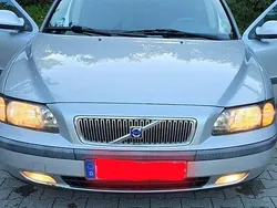 Silber Gebraucht 2002 Volvo V70 Kombi | 2.662 € (Fairer Preis)