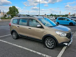 Braun Gebraucht 2020 Dacia Lodgy Stepway Van / Kleinbus | 14.250 €