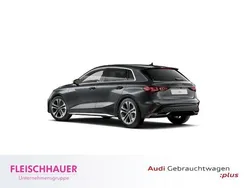 Daytonagrau perleffekt Gebraucht 2025 Audi A3 S-Line | 42.990 €