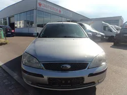 Silber Gebraucht 2005 Ford Mondeo Ghia Limousine | 2.999 € (Teuer)