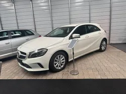 Weiß Gebraucht 2016 Mercedes A180 Edition Limousine | 13.650 € (Guter Preis)
