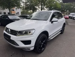 Pure white Gebraucht 2018 VW Touareg Edition SUV | 25.990 € (Superpreis)