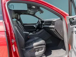 Rot Gebraucht 2023 VW Touareg SUV | 59.149 € (Superpreis)