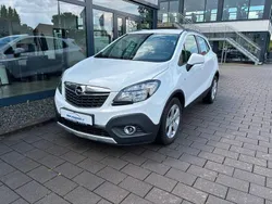 Weiß Gebraucht 2016 Opel Mokka Edition SUV | 10.590 € (Fairer Preis)
