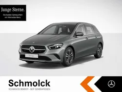 Grau Gebraucht 2024 Mercedes B200 Progressive Van / Kleinbus | 36.900 € (Teuer)