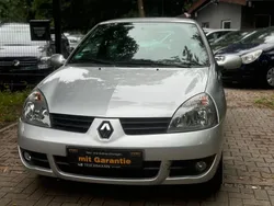 Silber Gebraucht 2008 Renault Clio II Campus Limousine | 2.999 € (Fairer Preis)