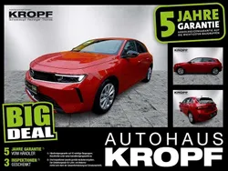 Chili rot/kardio rot Gebraucht 2023 Opel Astra Elegance Limousine | 19.470 € (Guter Preis)