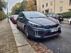 Grau Gebraucht 2016 Kia Ceed GT-Track Limousine | 10.500 € (Fairer Preis)
