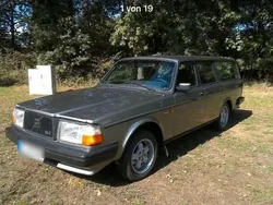 Blau Gebraucht 1983 Volvo 245 Kombi | 8.100 €