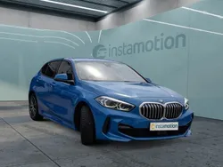 Blau Gebraucht 2023 BMW 118 Sport Line Kleinwagen | 30.500 € (Teuer)