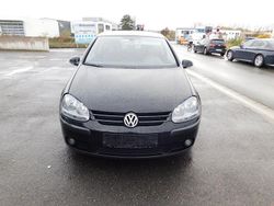 Schwarz Gebraucht 2004 VW Golf V Comfortline Limousine | 2.200 € (Superpreis)