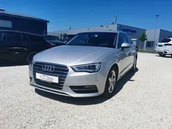 Silber Gebraucht 2014 Audi A3 Ambition Limousine | 8.980 € (Guter Preis)