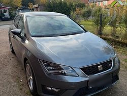 Grau Gebraucht 2016 Seat Leon FR Limousine | 9.800 € (Superpreis)