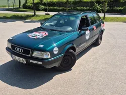 Grün Gebraucht 1995 Audi 80 Kombi | 1.990 €