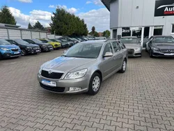 Beige Gebraucht 2009 Skoda Octavia Ambiente Kombi | 3.900 € (Guter Preis)