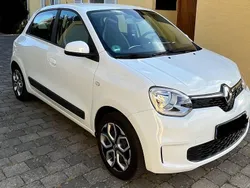 Weiß Gebraucht 2019 Renault Twingo LIMITED Kleinwagen | 9.990 € (Fairer Preis)