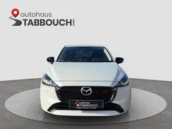 Weiß Gebraucht 2024 Mazda 2 Homura-Line Limousine | 19.999 € (Fairer Preis)