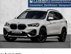 Weiß Gebraucht 2021 BMW X1 Sport Line SUV | 25.590 € (Fairer Preis)