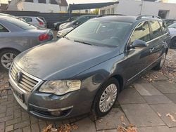 Grau Gebraucht 2010 VW Passat Comfortline Kombi | 2.950 € (Guter Preis)