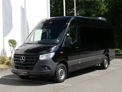 Schwarz Gebraucht 2023 Mercedes Sprinter Van | 47.950 €