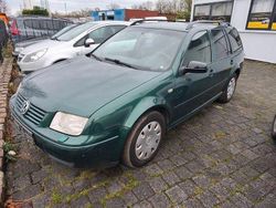 Grün Gebraucht 2000 VW Bora Highline Kombi | 890 € (Superpreis)