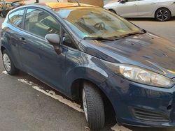 Blau Gebraucht 2014 Ford Fiesta Kleinwagen | 3.799 € (Superpreis)