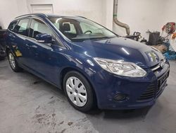 Blau Gebraucht 2013 Ford Focus Kombi | 5.990 € (Fairer Preis)