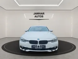 Weiß Gebraucht 2016 BMW 320 Luxury Line Limousine | 17.990 € (Guter Preis)