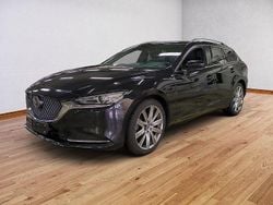 Jet black (metallic) Gebraucht 2024 Mazda 6 Takumi-Line Kombi | 28.800 € (Guter Preis)