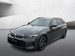 Grau Gebraucht 2024 BMW 330 M Sport Kombi | 67.612 €