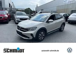 Ivory silver metallic Gebraucht 2024 VW Taigo Move SUV | 23.798 € (Superpreis)