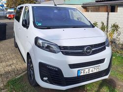 Weiß Gebraucht 2023 Opel Zafira Life Van / Kleinbus | 45.500 € (Teuer)