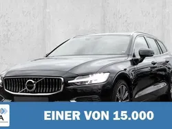 Schwarz metallic Gebraucht 2021 Volvo V60 Inscription Kombi | 40.100 € (Teuer)